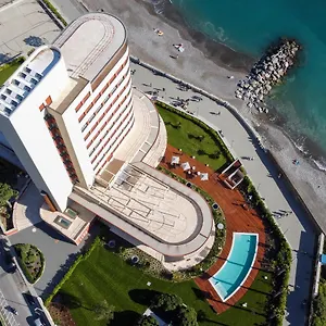https://grand-hotel-torre-fara.hotelitalianriviera.com