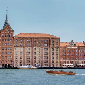 Hilton Molino Stucky 5* Venedik