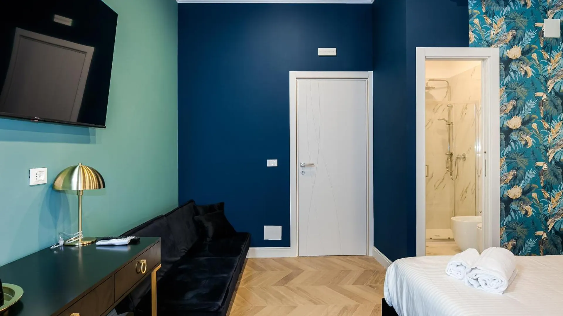 Suri Suites Rome Bed & Breakfast